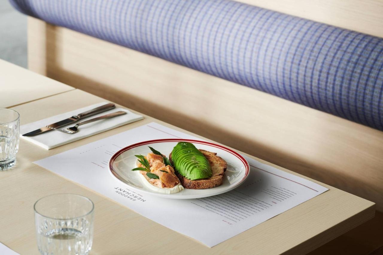 Midnight Hotel, Autograph Collection Canberra Exteriör bild Avocado on toast at The Garrison, 2016